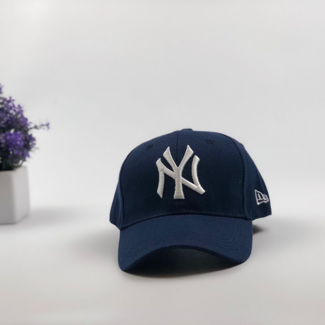 Кепка бейсболка New York Yankees без наклеек (темно-синяя)