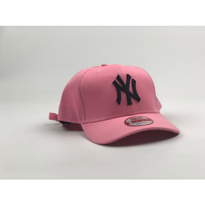 Снэпбек New York Yankees - розовый